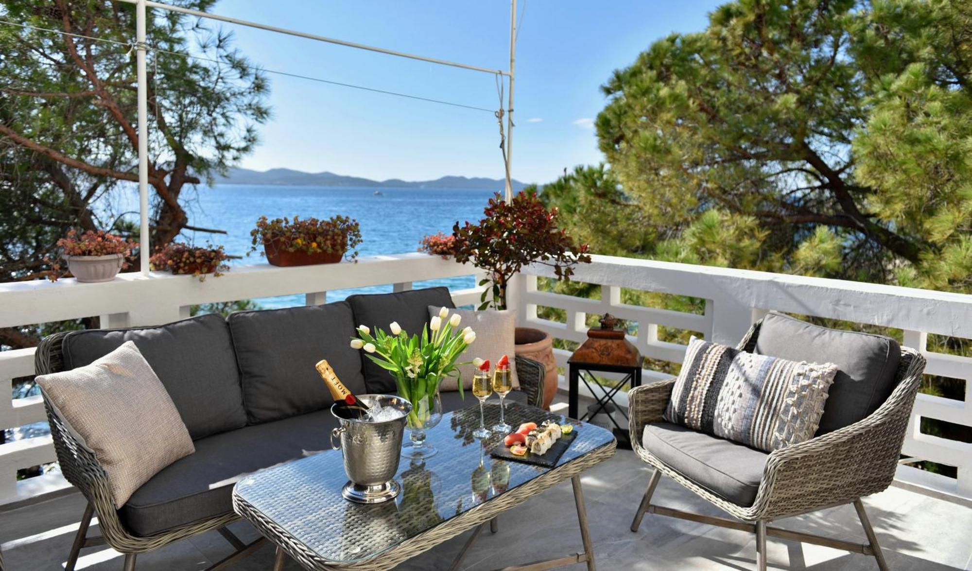 Zadar Center Beach Apartment - Directly On The Sea Exteriör bild